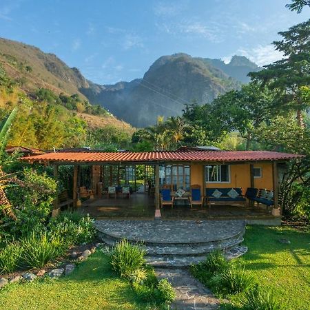 Lake Front Retreat At Los Elementos Santa Cruz La Laguna Exteriör bild